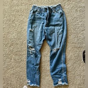 Barely worn! KanCan- elastic waist! Extra comfort!